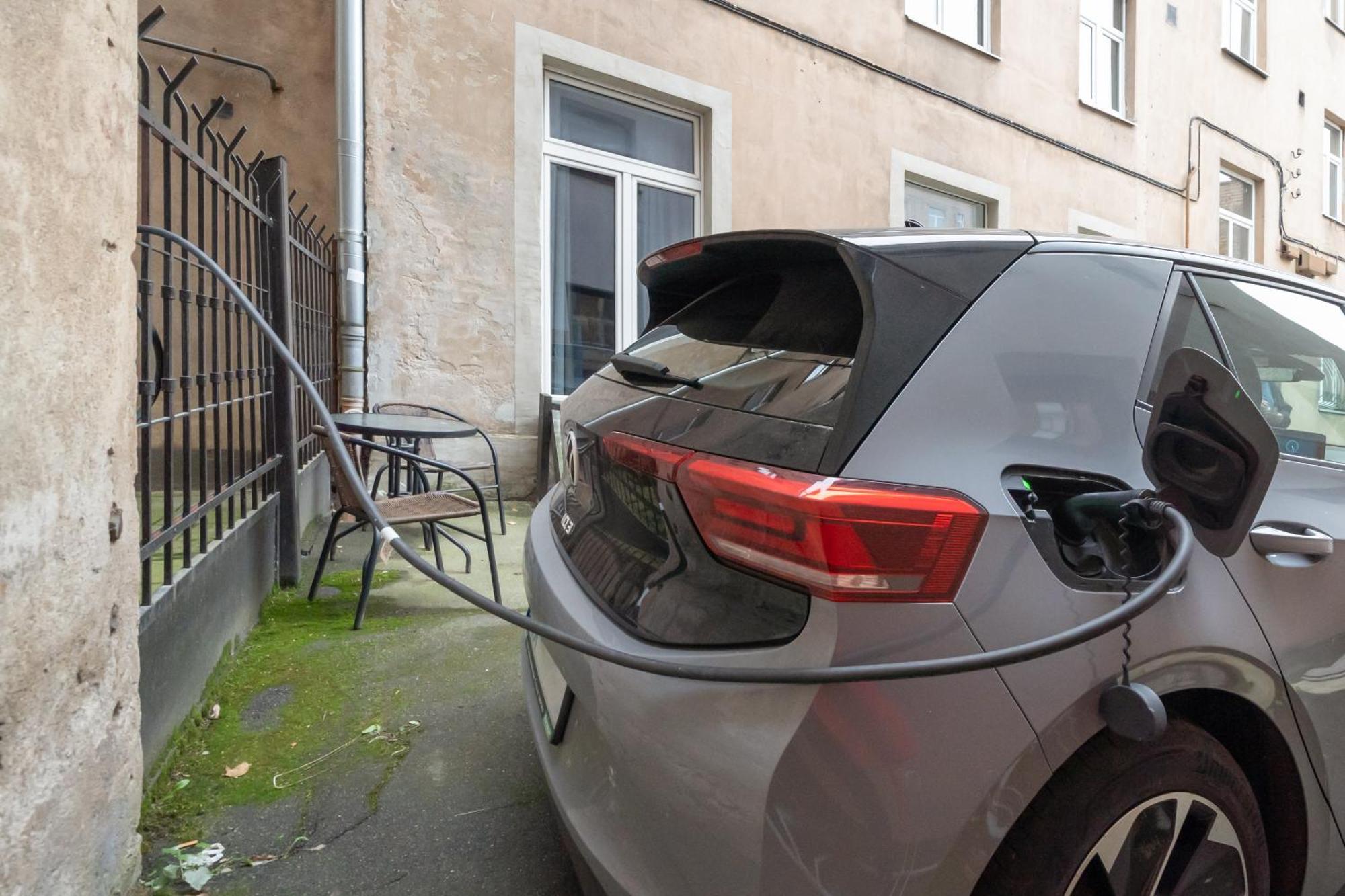 Appartamento Baltic Amber In Diplomatic District & Free Parking Riga Esterno foto